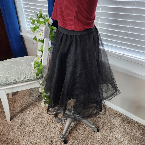 Rue 21 Black Tulle Skirt Sz Med Excellent Condition - Picture 3 of 6